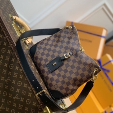 LV Hobo Bags